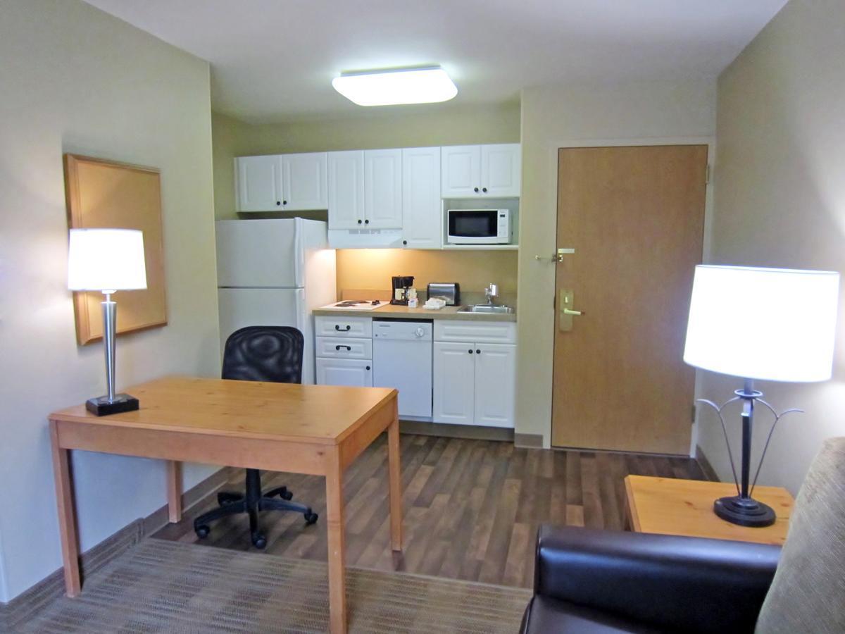 Extended Stay America Suites - Boston - Waltham - 32 4Th Ave Экстерьер фото